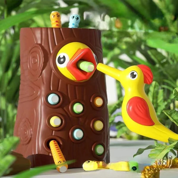Magnetic Woodpecker Worm Game